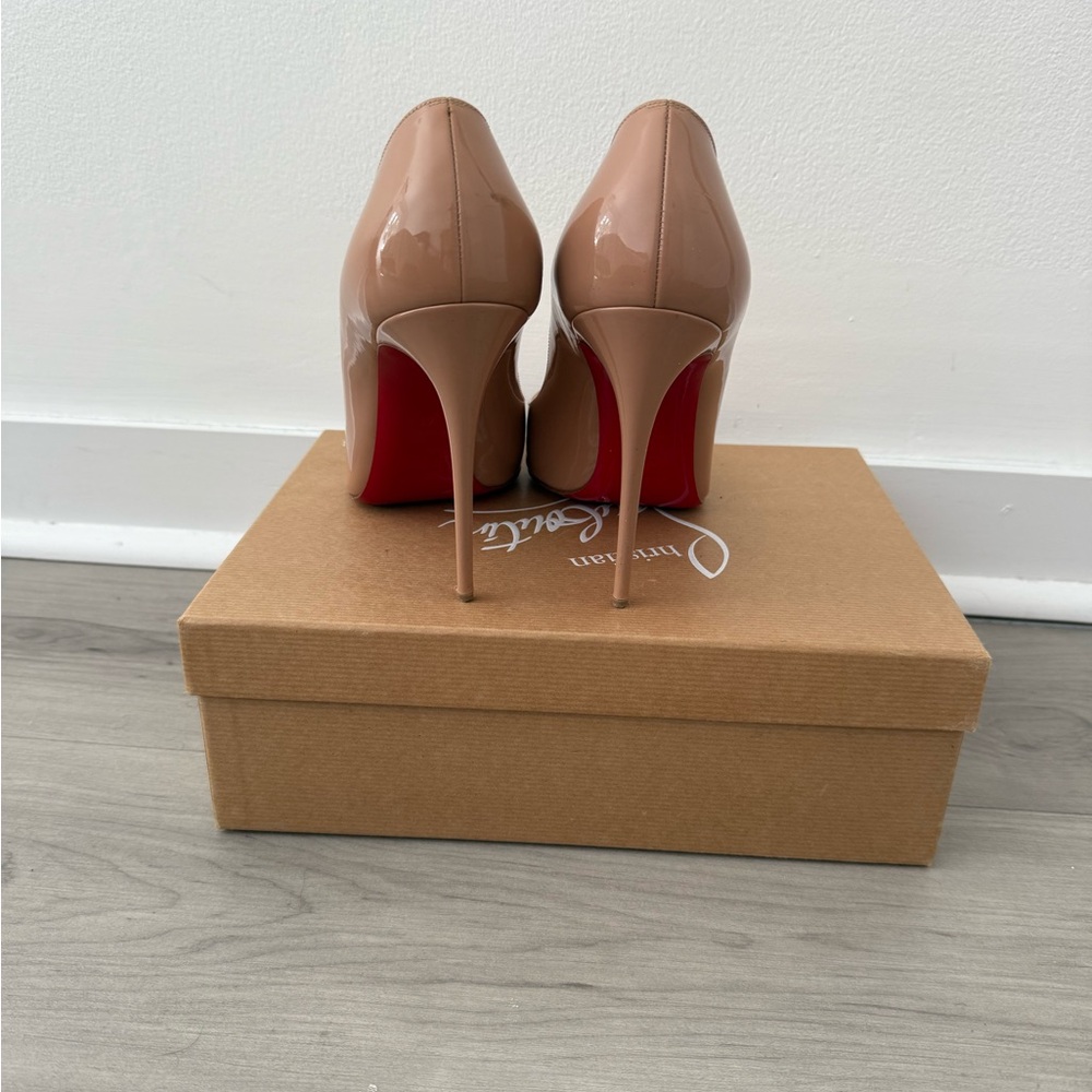 Christian Louboutin So Kate Patent Pointed-Toe Red Sole Pump, Blush Nude